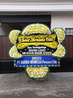 Papan Bunga Duka di Kayangan